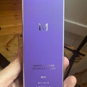 MISSHA Perfect Cover Serum B.B Cream No.21 - Purple Box